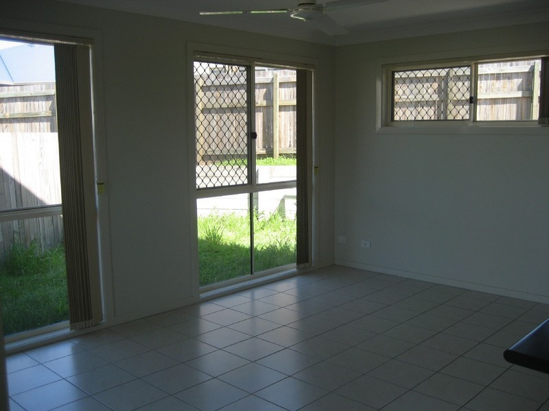 2 Moorhen Street, Coomera QLD 4209