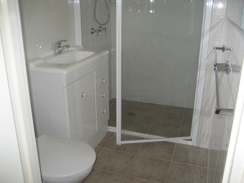 12 Berringa Court, Ashmore QLD 4214