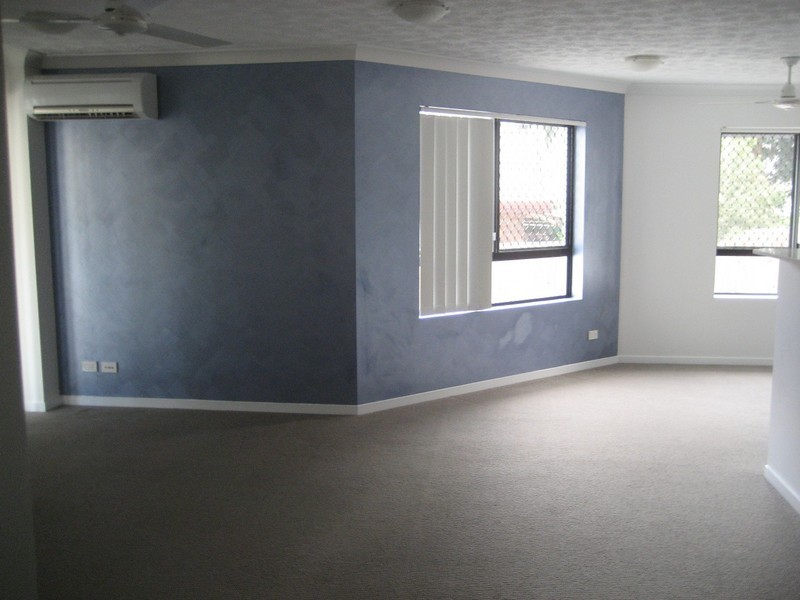 4/15-17 Lloyd Street, Southport QLD 4215