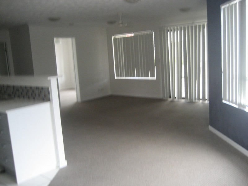 4/15-17 Lloyd Street, Southport QLD 4215