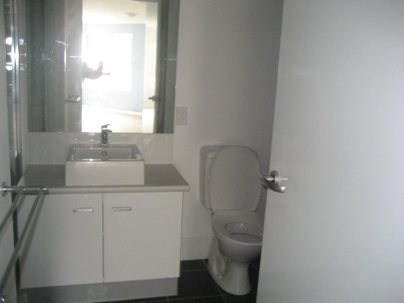 4/15-17 Lloyd Street, Southport QLD 4215