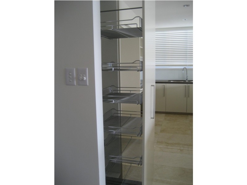 231/3 Pendraat Parade, Hope Island QLD 4212