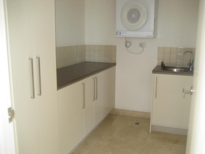 231/3 Pendraat Parade, Hope Island QLD 4212