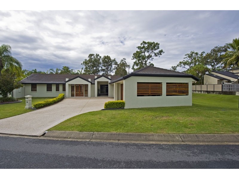 11 Ossie Court, Parkwood QLD 4214