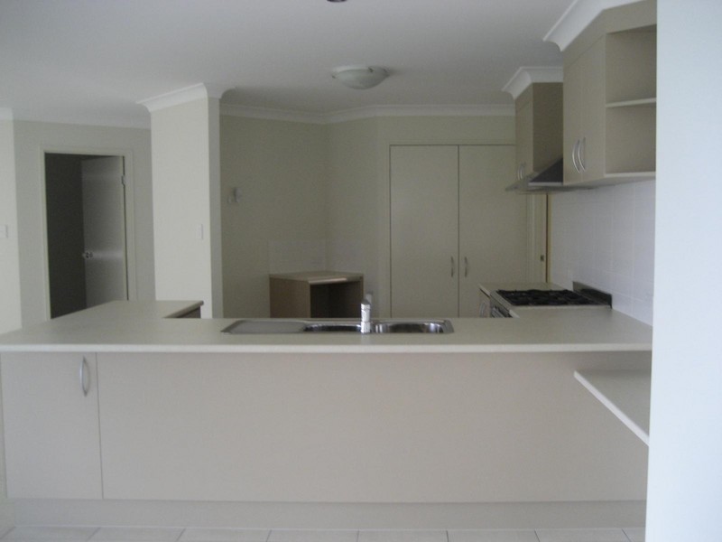 15 Millicent Drive, Ormeau QLD 4208