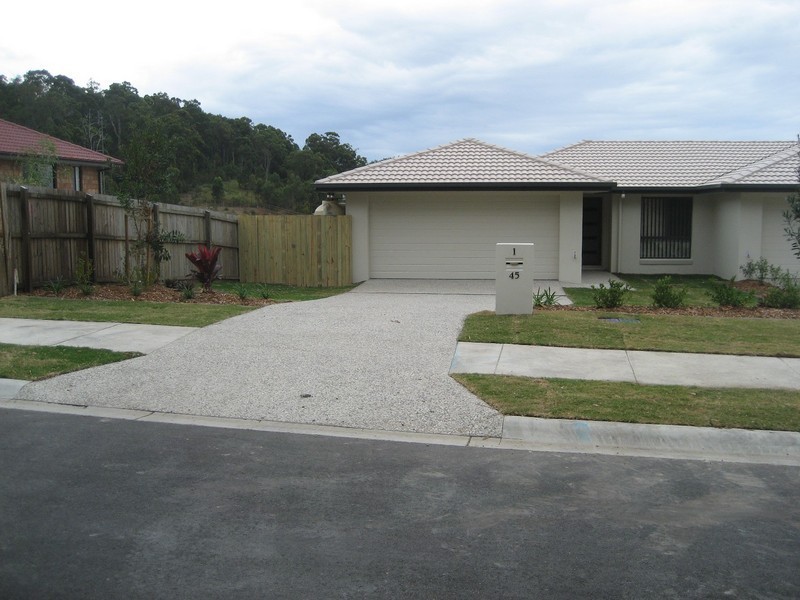 1/45 Filbert Street, Upper Coomera QLD 4209