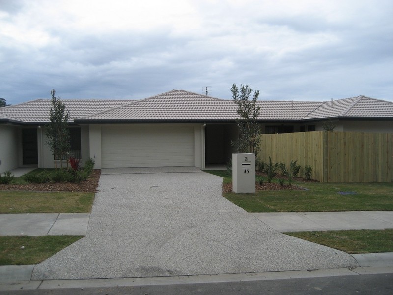 2/45 Filbert Street, Upper Coomera QLD 4209