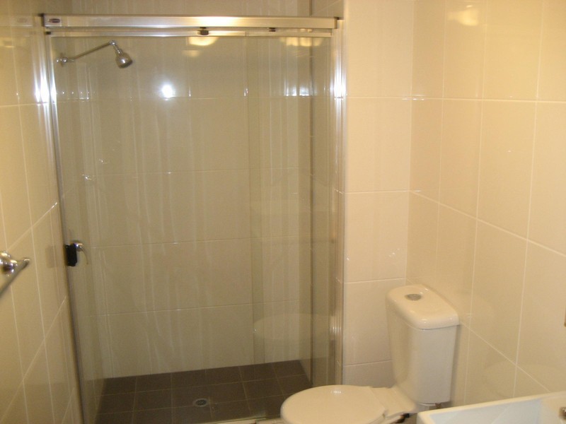 5/8-10 Proud St, Labrador QLD 4215