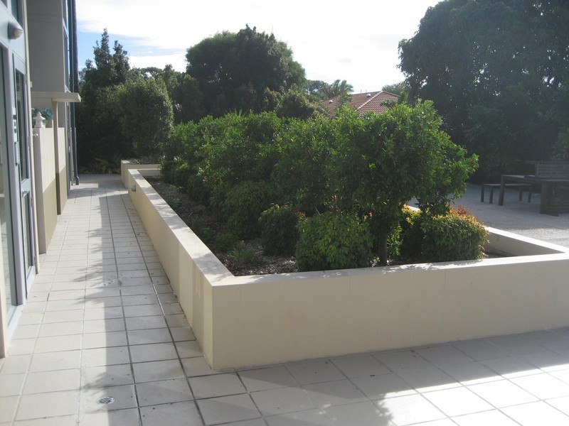 5/8-10 Proud St, Labrador QLD 4215