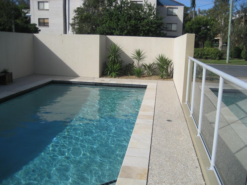 5/8-10 Proud St, Labrador QLD 4215