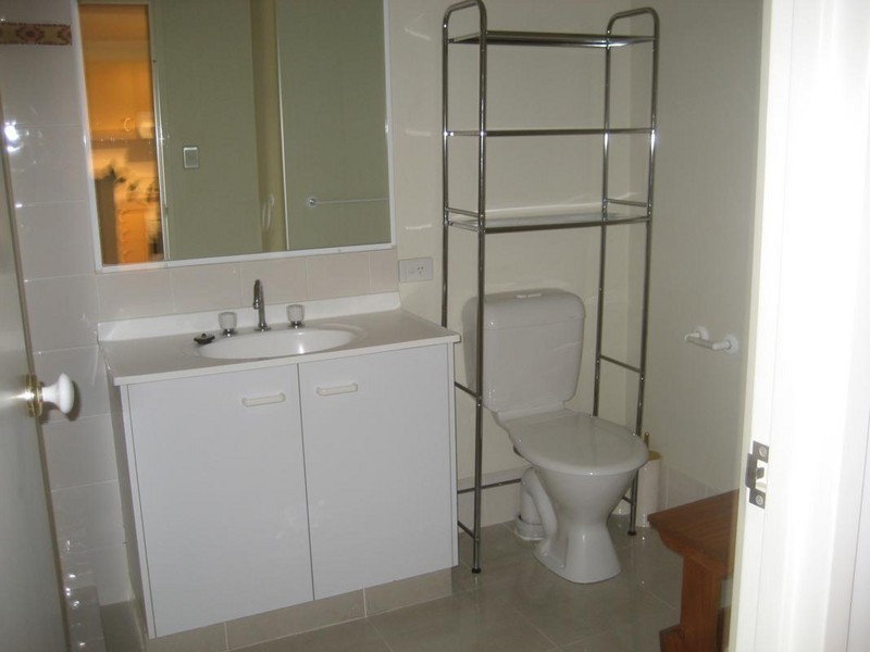 6/7 Barranbali Street, Bali Apartments, Chevron Island QLD 4217