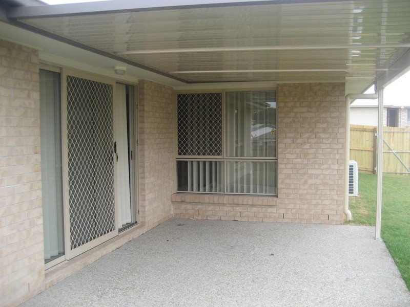 16 Serenity Ct, Crestmead QLD 4132