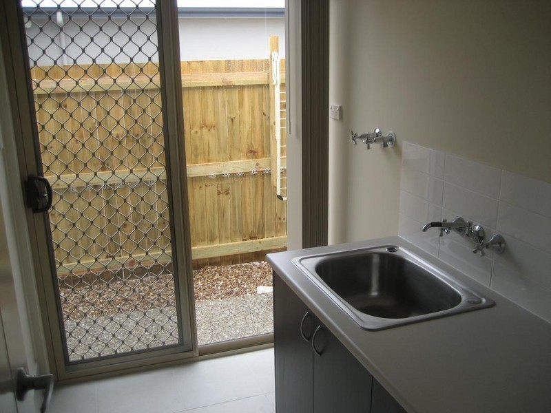 10 Serenity Ct, Crestmead QLD 4132