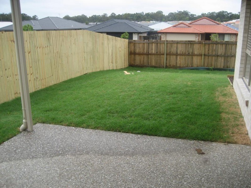 10 Serenity Ct, Crestmead QLD 4132