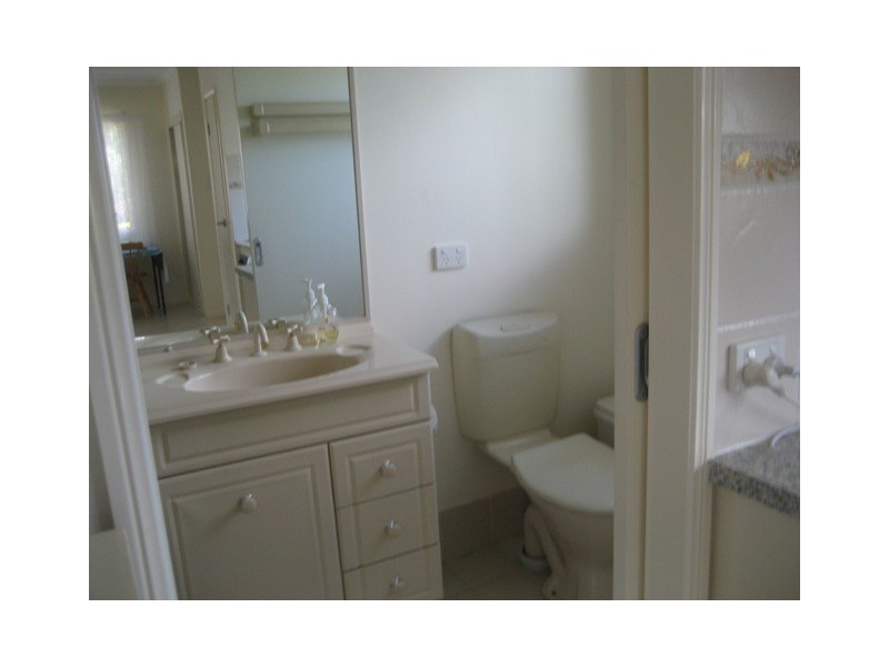 30 Maloney Cres, Maudsland QLD 4210