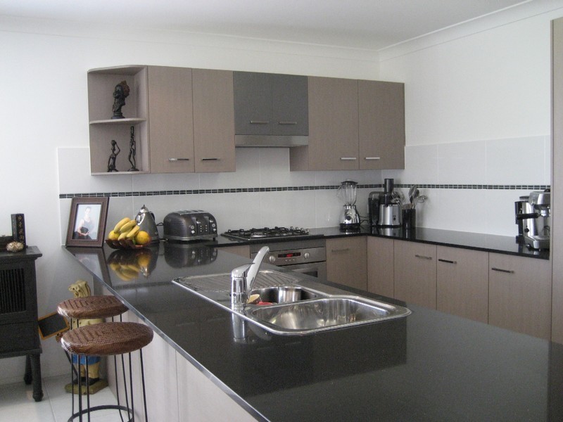 10 Rockwood Drive, Ormeau QLD 4208