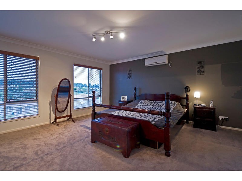 3 Bedivere Drive, Ormeau QLD 4208
