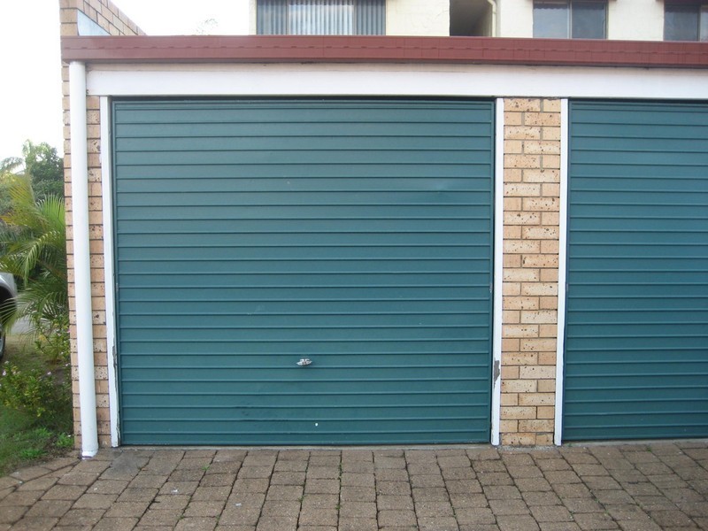 1/12 Duet Drive, Mermaid Waters QLD 4218