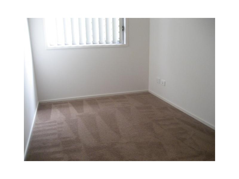 8/18 Taylor Street, Eagleby QLD 4207