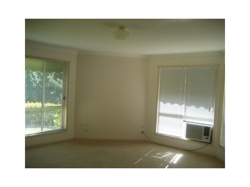 12 Mona Court, Oxenford QLD 4210