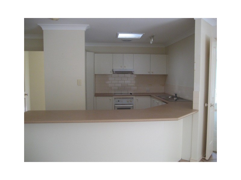 12 Mona Court, Oxenford QLD 4210