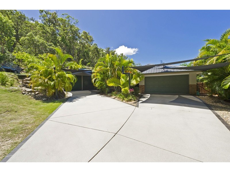 5 McNamara Court, Oxenford QLD 4210