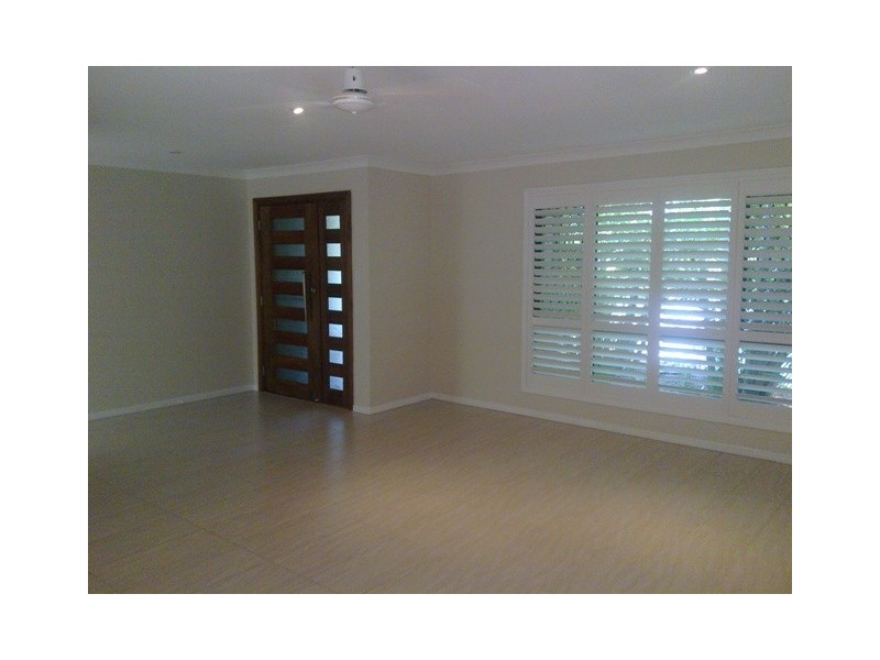 5 McNamara Court, Oxenford QLD 4210