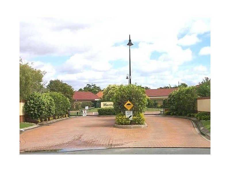 2/25 Tristan Court, Benowa QLD 4217