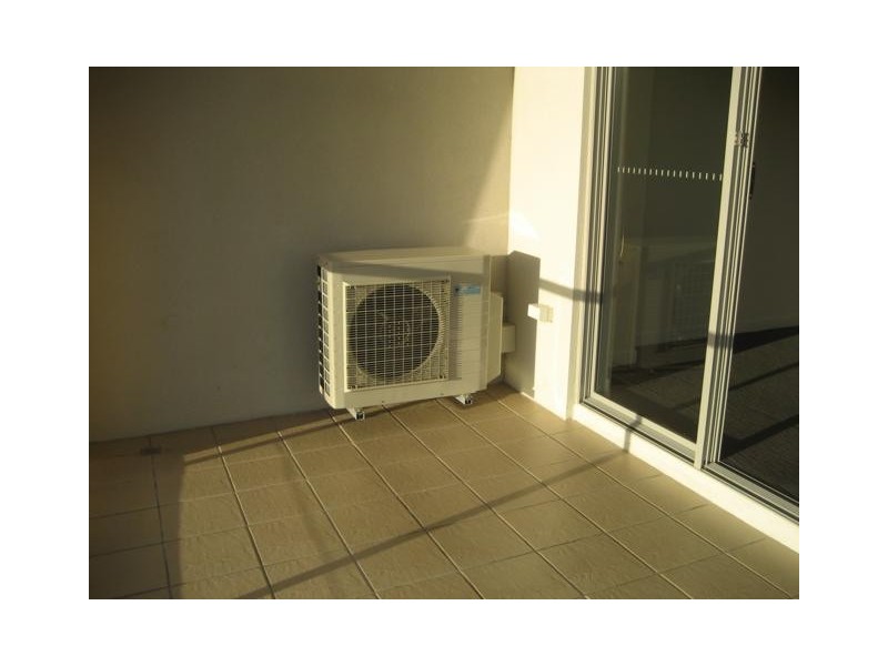 722/66 Sickle Ave, Hope Island QLD 4212