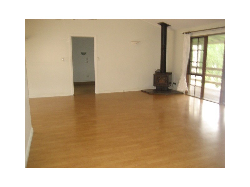 13 Thredbo Drive, Worongary QLD 4213