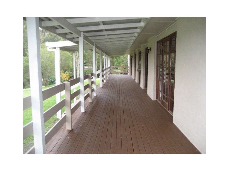 13 Thredbo Drive, Worongary QLD 4213