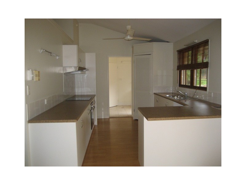 13 Thredbo Drive, Worongary QLD 4213