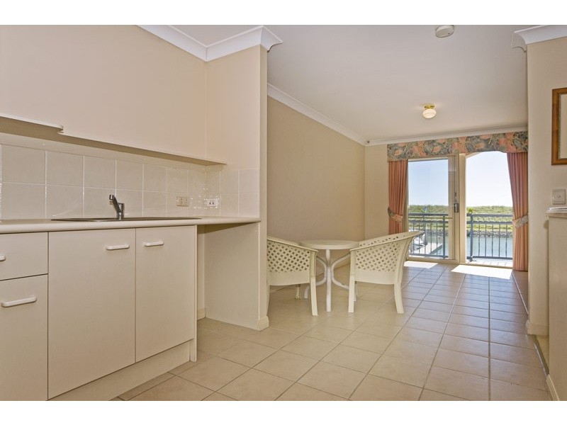 Hope Island QLD 4212