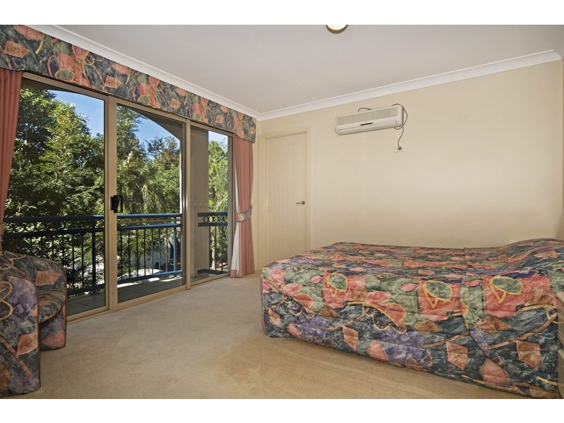 Hope Island QLD 4212