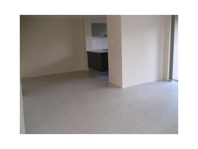 37/2  Weir Drive, Upper Coomera QLD 4209