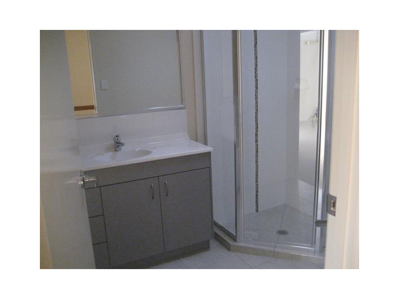 37/2  Weir Drive, Upper Coomera QLD 4209