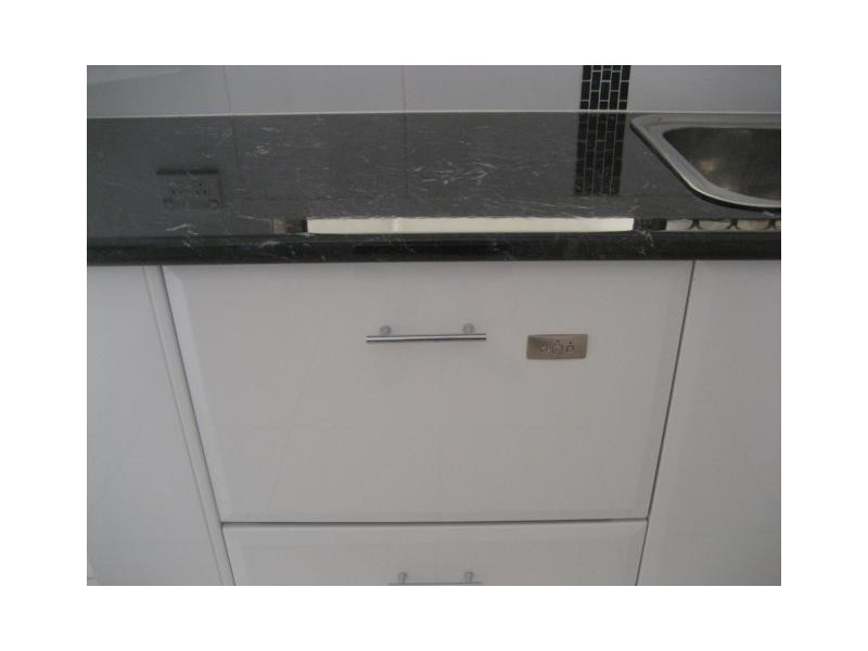 1/104 Riveroak Drive, Helensvale QLD 4212