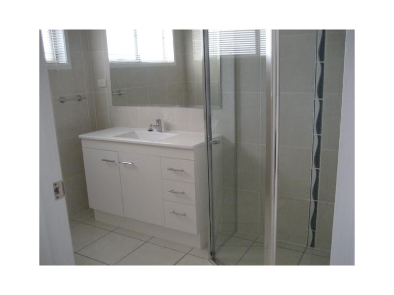 1/104 Riveroak Drive, Helensvale QLD 4212