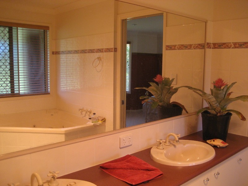 Willow Vale QLD 4209