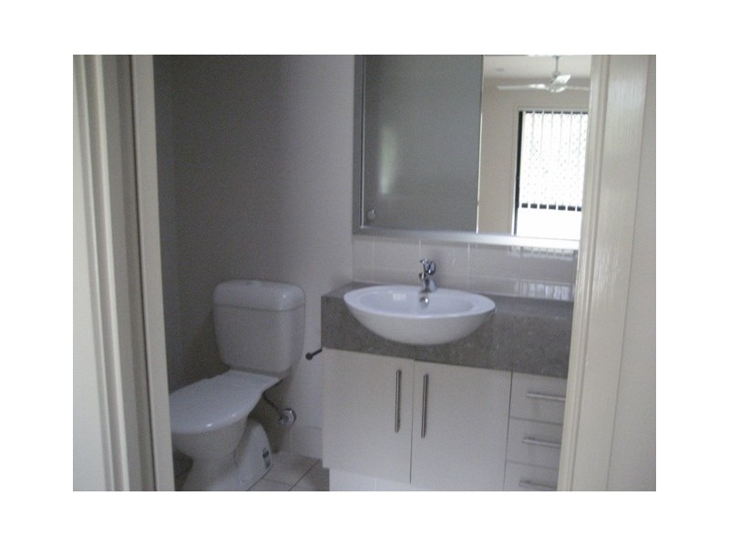 2A Murray Cct, Upper Coomera QLD 4209