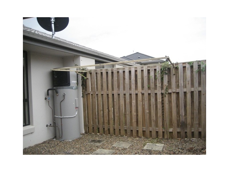 2A Murray Cct, Upper Coomera QLD 4209