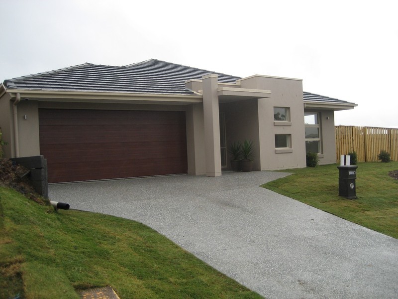 3 Garigal Court, Upper Coomera QLD 4209