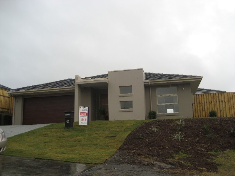 3 Garigal Court, Upper Coomera QLD 4209