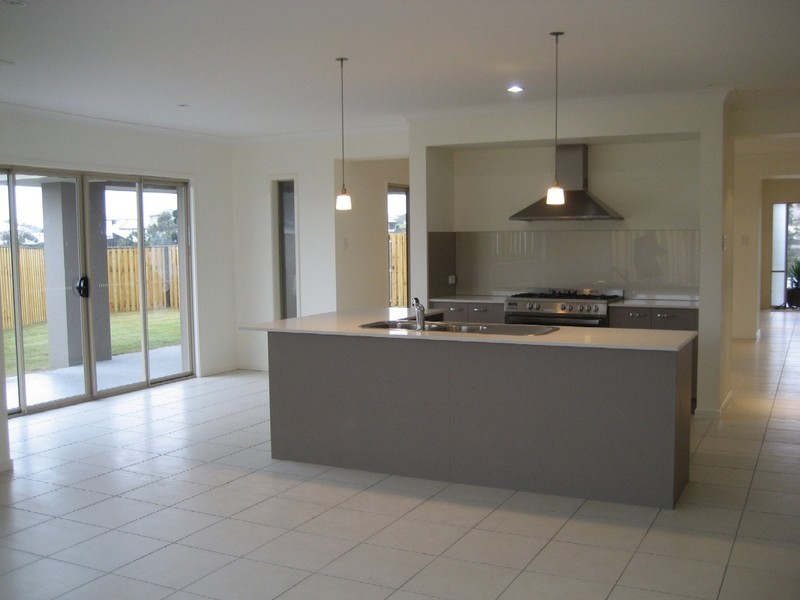 3 Garigal Court, Upper Coomera QLD 4209