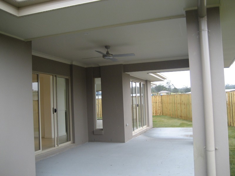 3 Garigal Court, Upper Coomera QLD 4209
