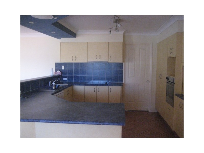 23 Brissendon St, Maudsland QLD 4210