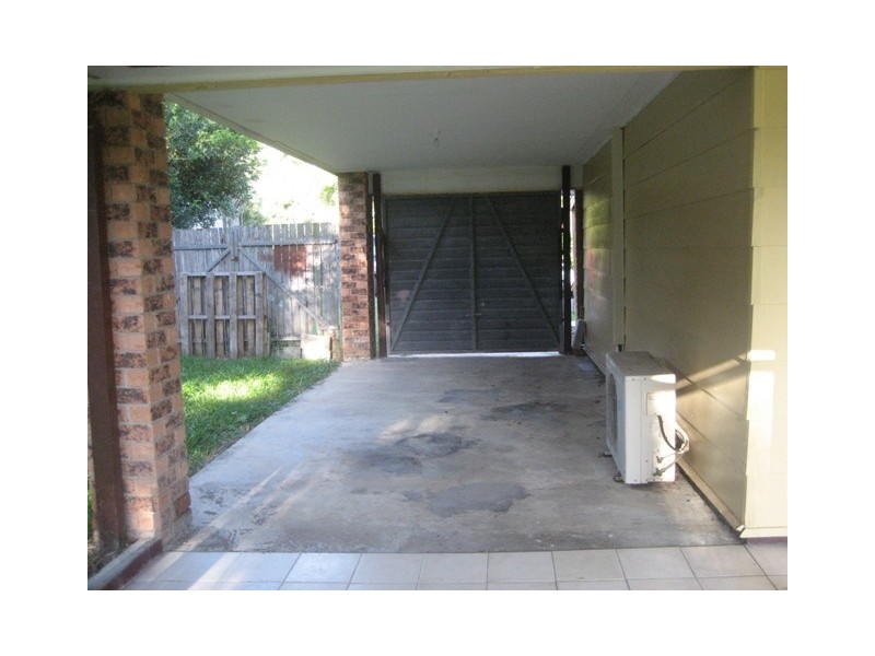 6 Trailwood Court, Eagleby QLD 4207