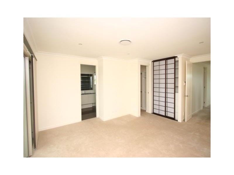 3033 Forest Hills Drive, Sanctuary Cove QLD 4212