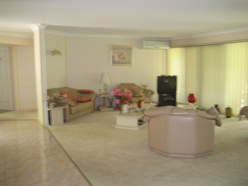 13 Brentwood Tce, Oxenford QLD 4210