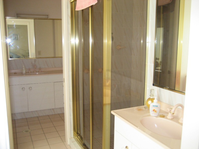 13 Brentwood Tce, Oxenford QLD 4210